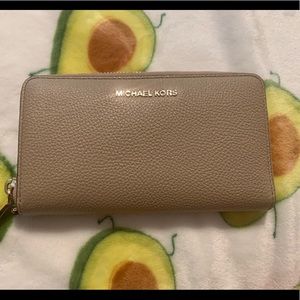 👜 Michael Kors wallet 👜
